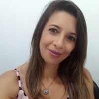 Claudia Maria dos Santos