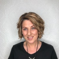 Sandra McKinven-Bragg, Bailey