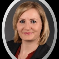 Manuela See