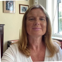 Anne-Marie Beggs(Dip.AppFin / DDAF)