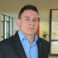 Yordan T Karayankov