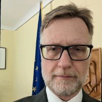 Wolfgang Koeth