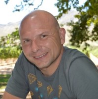 Michael Dieckmann