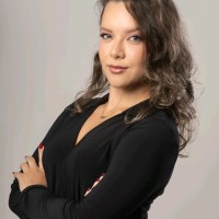 Julia Bomfim