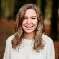 Laura Versteeg