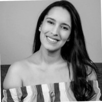 Karla Vélez Espinoza