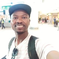 Thulani Maci