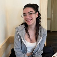 Laura Cam