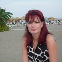 Caroline Connor