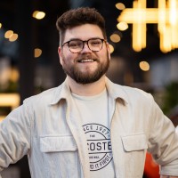 Frederik Schultz 🎬