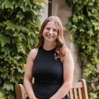 Rianna Spanier, Mba