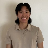 Newshoua Yang