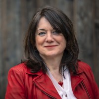 Christine Dux