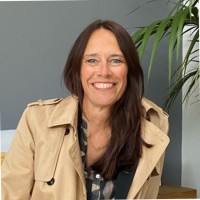 Julie Lowell