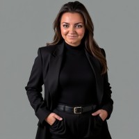 Nadine Lewis
