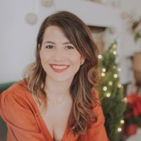 Débora Zanelato