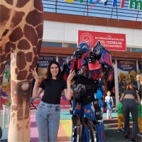 Hatice Özer
