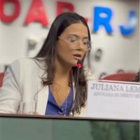 Juliana Lemos