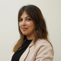 Sara De La Torre