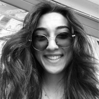Esra Deniz