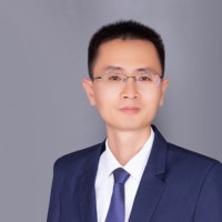 Oliver Chen