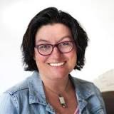 Bernadine Dirks