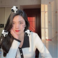 何依玲
