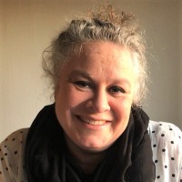 Ellen Laut