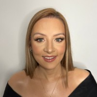 Lara Farrell