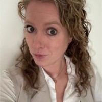 Amy Pustjens