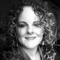 Zoe Phillips