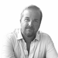 Andrew Hoy
