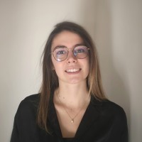 Hélène Zoe