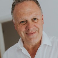 Brian Cave