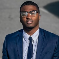 Desmond Miller Sr.