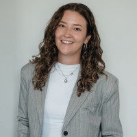 Julia Van Der Burg