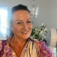 Tracey Lovell FIRP