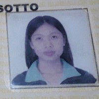 Rowena Crisostomo