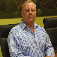 Simon McCurdy