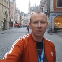 Jonathan J Crofts