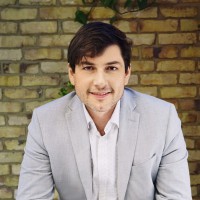 Oliver Smith