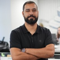 Vinícius Melo