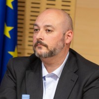 Raúl Ferrer-Peña, PhD, MBA