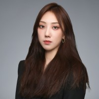 Yilan (Elaine) Gong