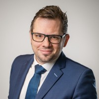 Kenneth Maes