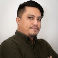 Michael Llanera