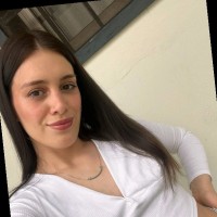 Nadia bello