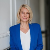Gloria Nillert