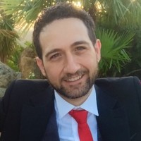 Roberto Menna