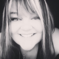 Amanda Stringer